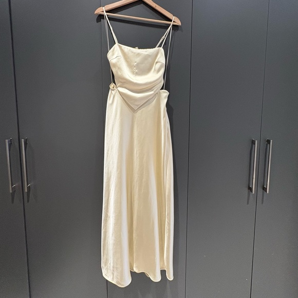 Zara champagne Maxi Dress with Spaghetti Straps and open back - Picture 7 of 13